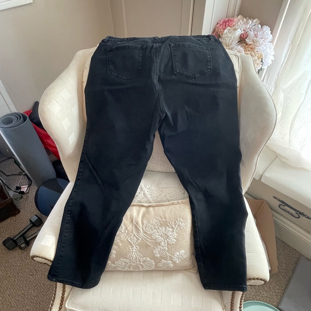 Black Jeans